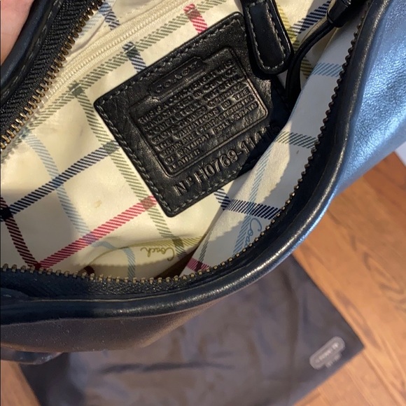 Coach small leather purse - Picture 2 of 3